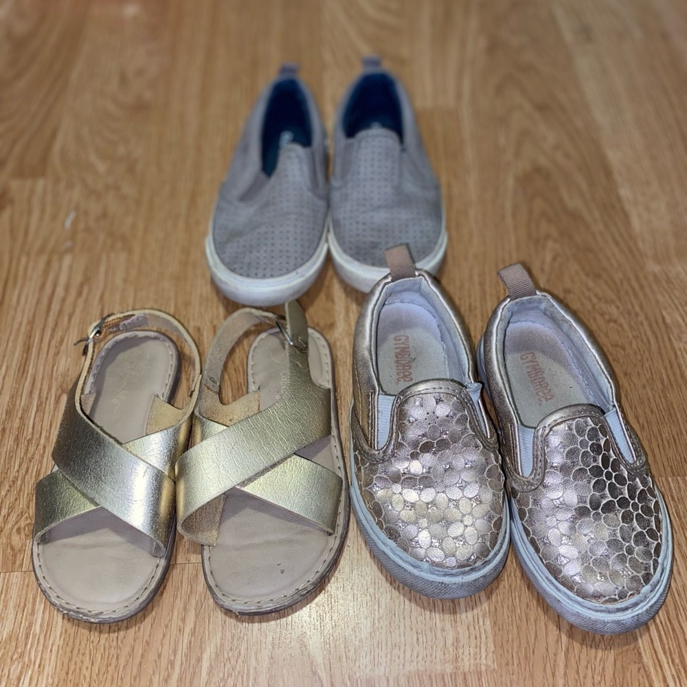 4 Pairs (not 3) Toddler Girl Shoes Size 7 BUNDLE